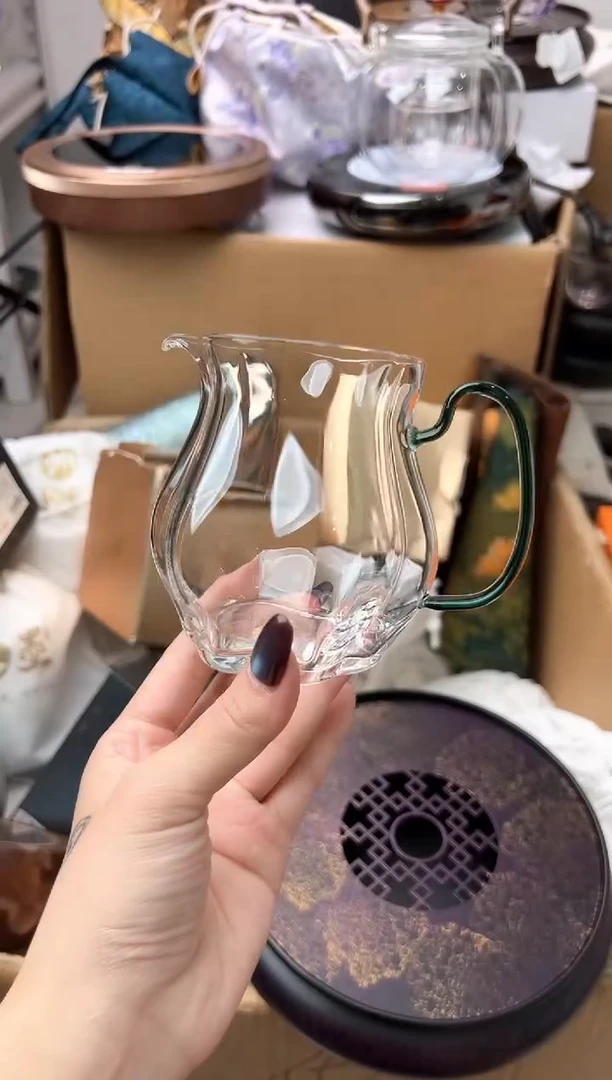 禾墨云华茶海墨绿色