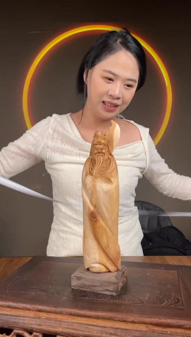 【闪购商品】柏木（崖柏）手工摆件,先抢先得!