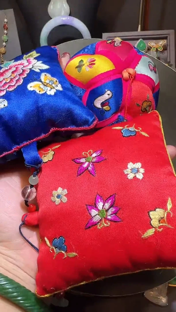 【闪购商品】水晶颈饰未镶嵌三件针线包