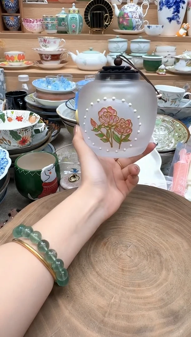 如图所示 雨儿日瓷