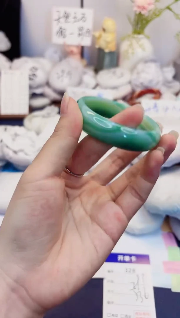 【闪购商品】石英质玉手镯未镶嵌328-玛瑙-圈口53