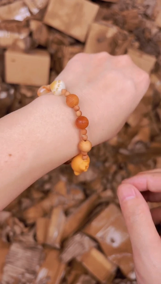 精品手串无礼盒L086