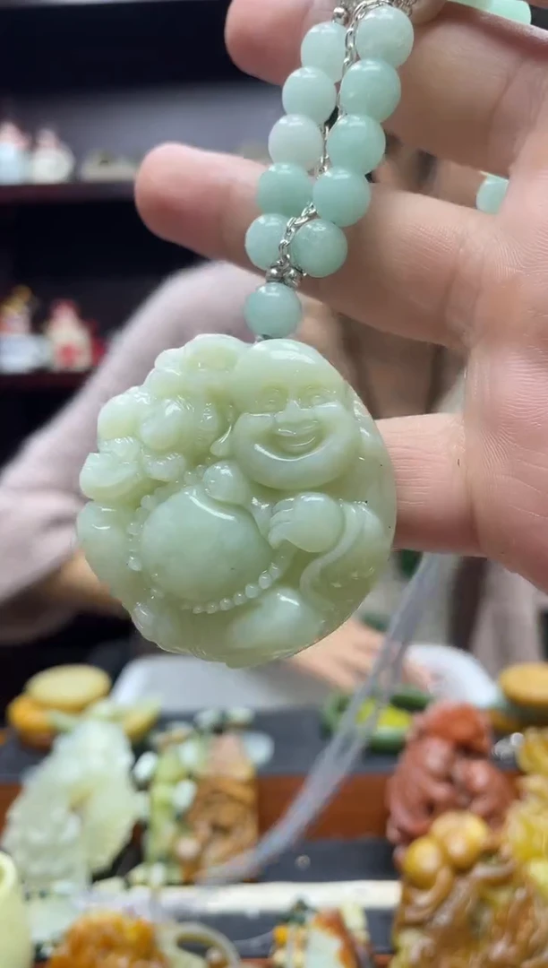 未镶嵌岫玉吊坠·