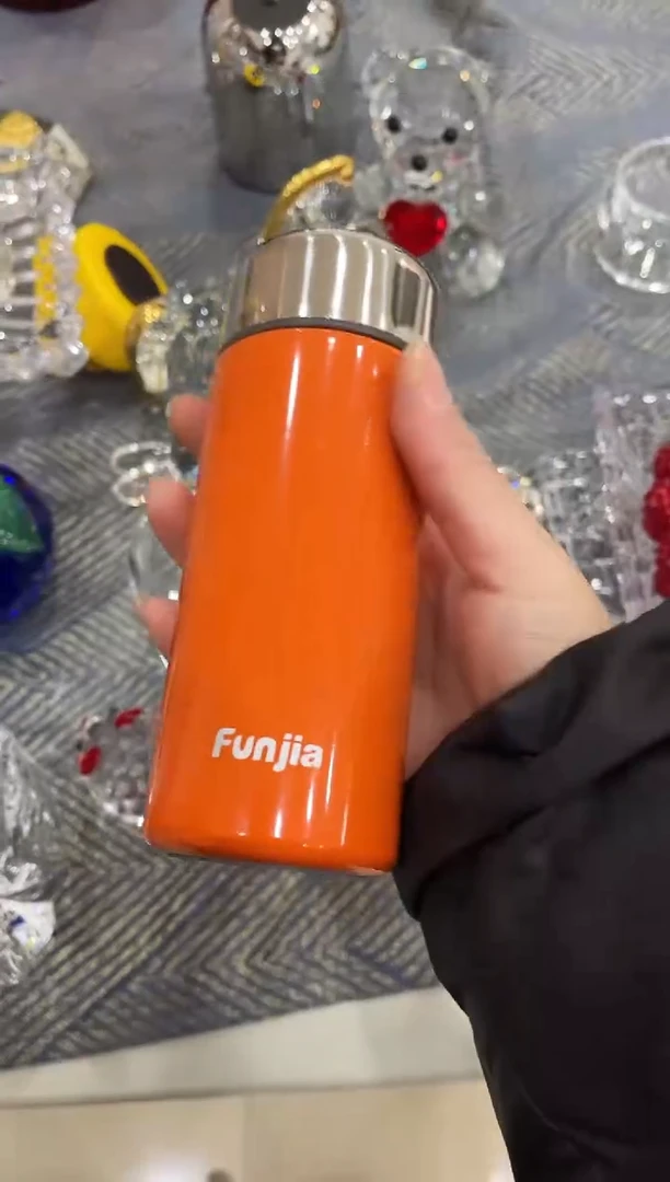 有机玻璃钛杯橙色