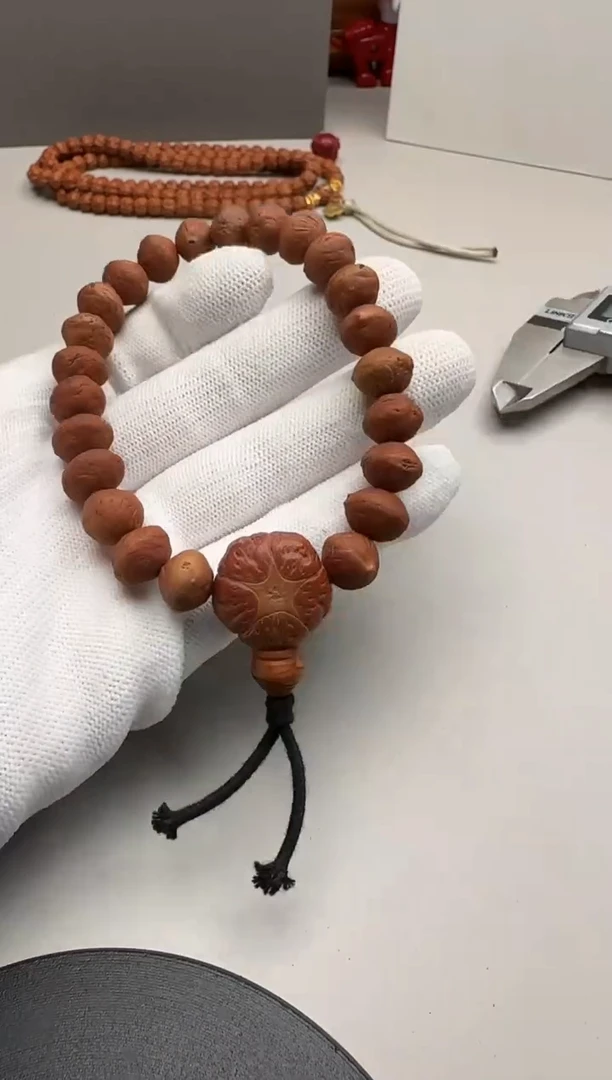 【闪购商品】凤眼菩提手串凤眼菩提手串加配饰