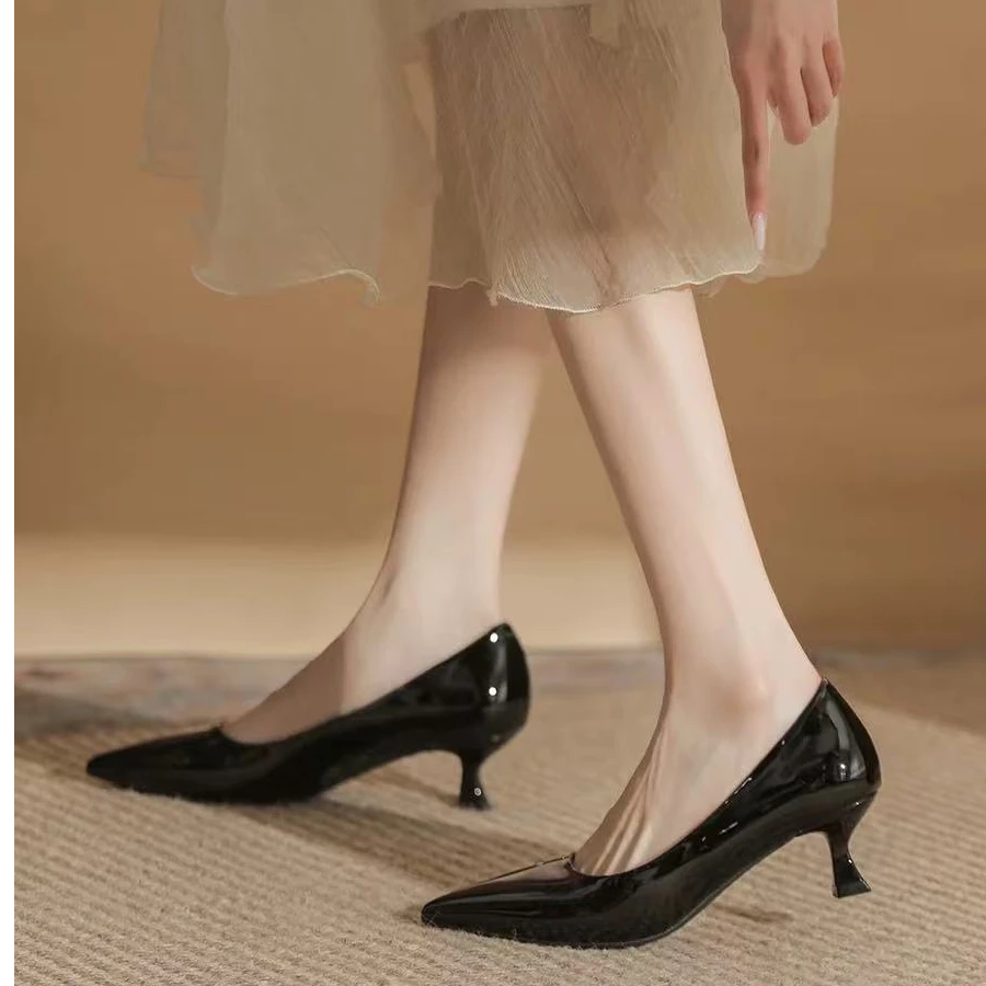 高跟鞋女漆皮细跟气质2025春新款御姐尖头浅口单鞋黑色通勤职业鞋