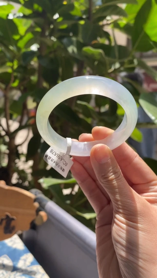 翡翠手镯未镶嵌翡翠手镯52正圈