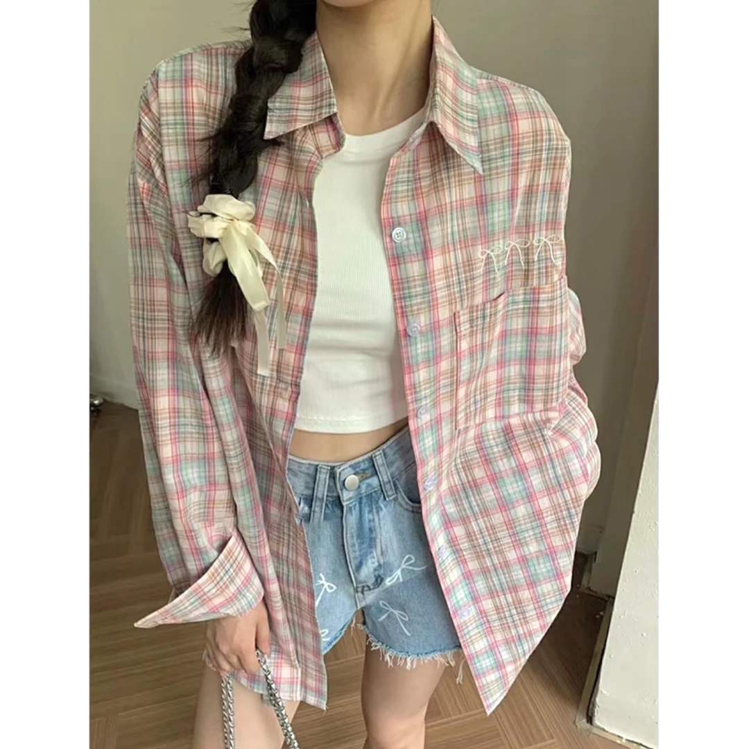 粉色格子衬衫女春季新款翻领衬衣防晒格纹外套宽松长袖上衣潮