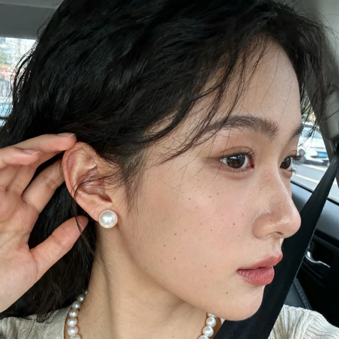 #年底清货 空姐耳钉12-13mm 正圆冷白极光 经典时尚百搭清货款