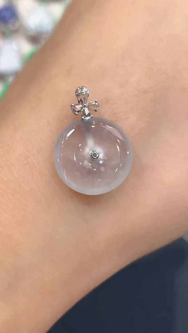 吊坠(不含链)18K金镶嵌翡翠a41