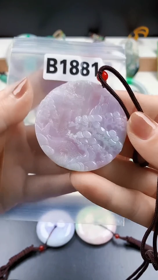 颈饰未镶嵌翡翠天然翡翠吊坠挂件