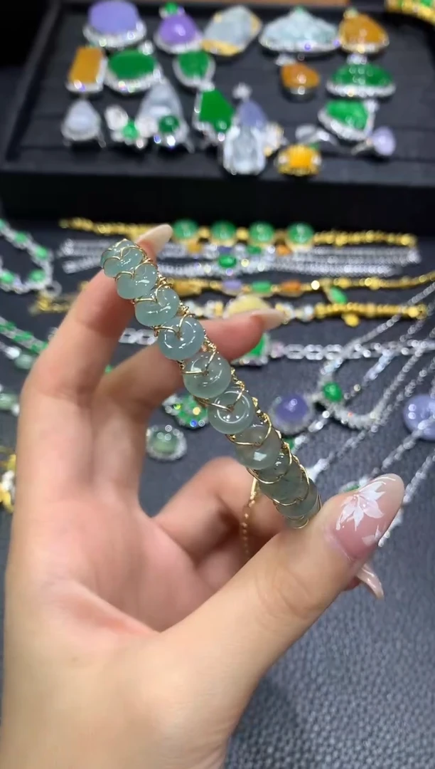 翡翠手镯未镶嵌1不含链随机发货1件