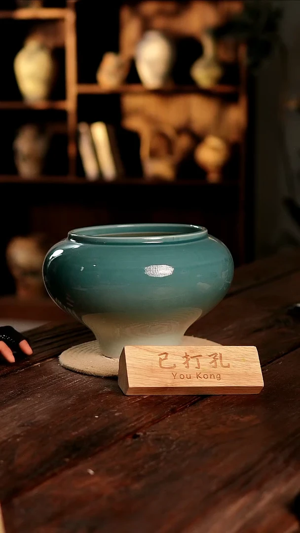 摆件4-55高18口18误差2已打孔