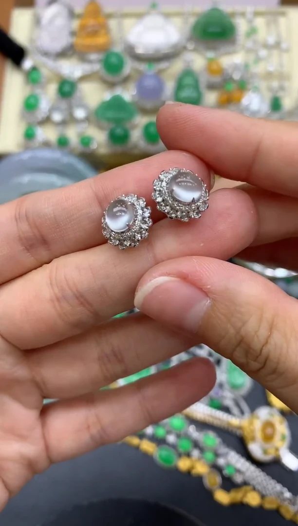 翡翠18K金镶嵌耳饰562-中国好珍宝