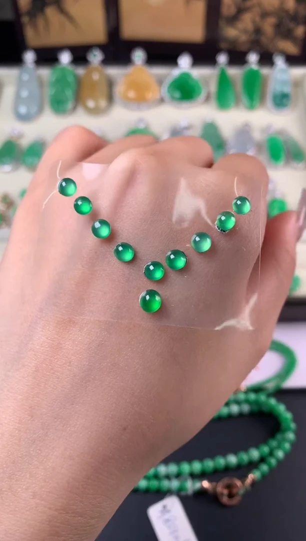 未镶嵌定制翡翠裸石（镶嵌定制）