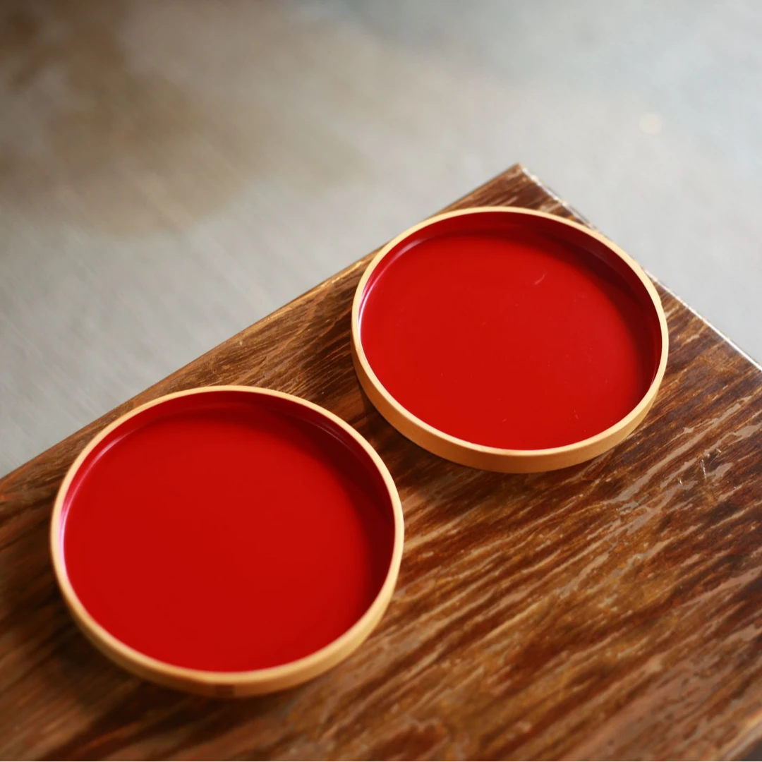 圆形红底黑面壶承竹盘 尺寸15cm