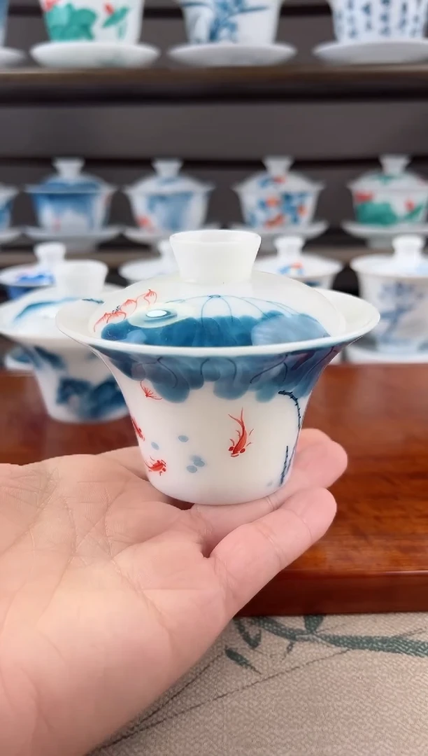 微瑕高冰线条莲二才马蹄盖碗