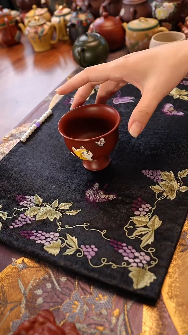 紫砂茶宠大红袍猫咪高足杯