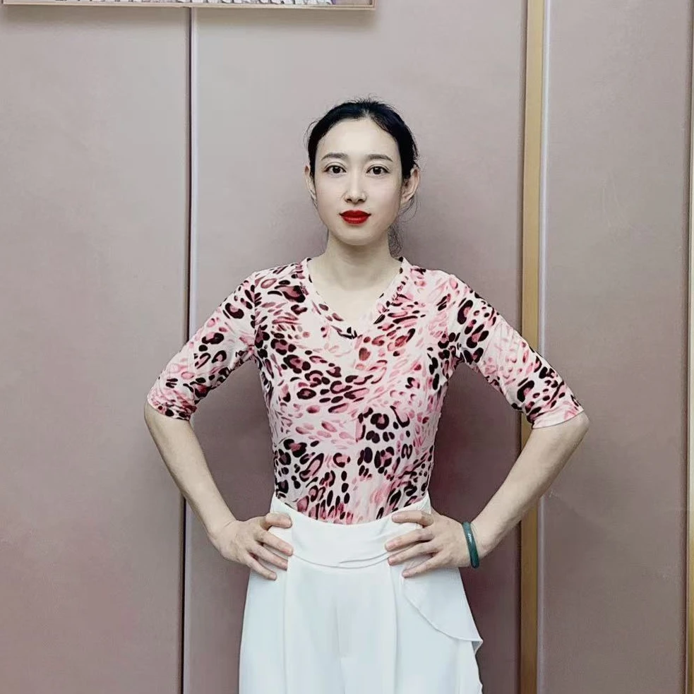 欢舞阁摩登舞广场舞吉特巴百搭气质女士V领短袖舞衣A0730