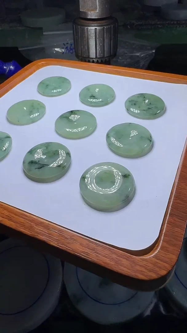 颈饰未镶嵌翡翠飘花平安扣多样性发一件