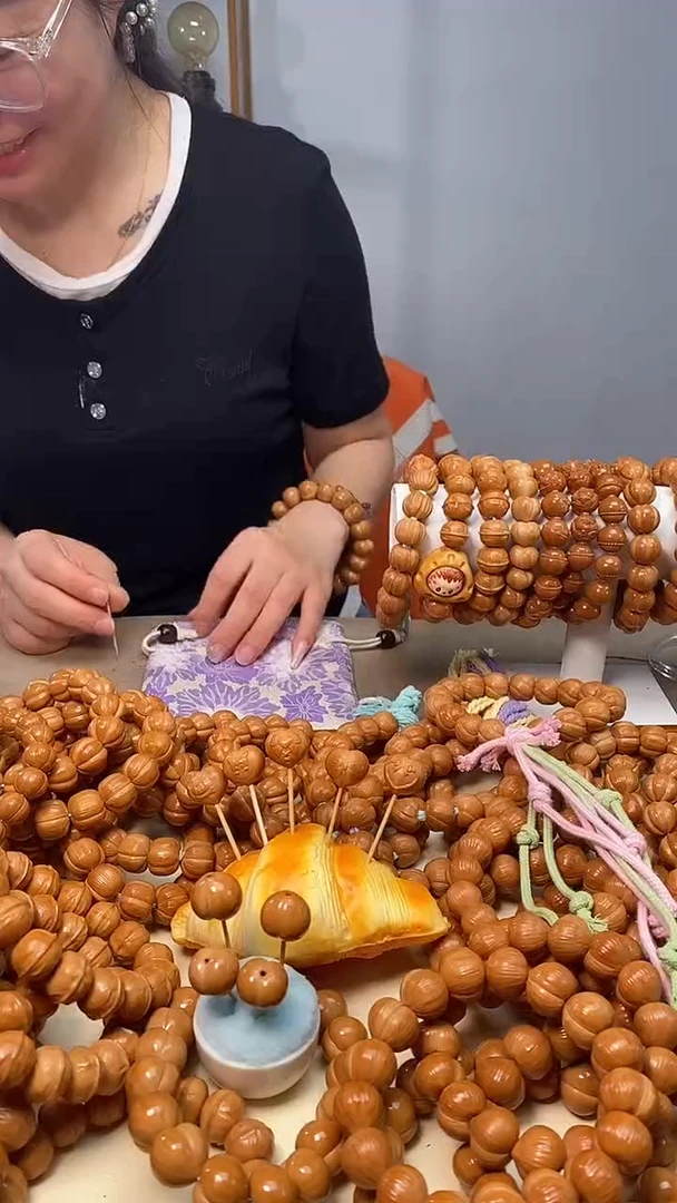 手串猴头核桃ঞ***?微瑕南瓜怪手串