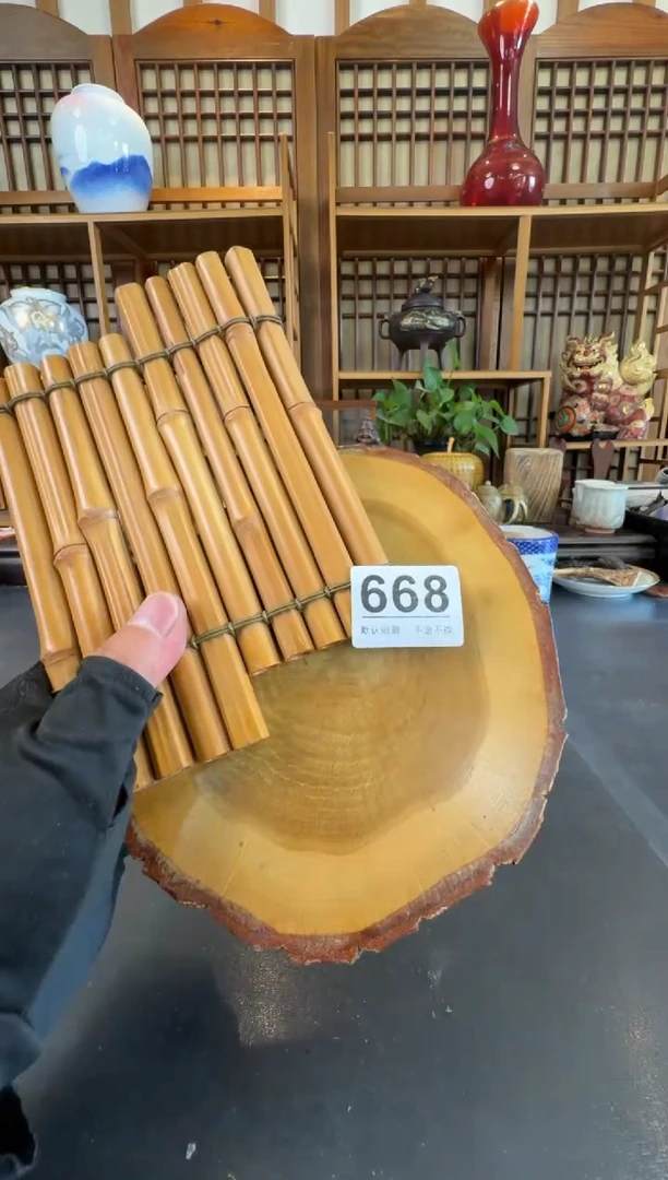 摆件请***作  注意：回流商品，默认有瑕，不退不换。