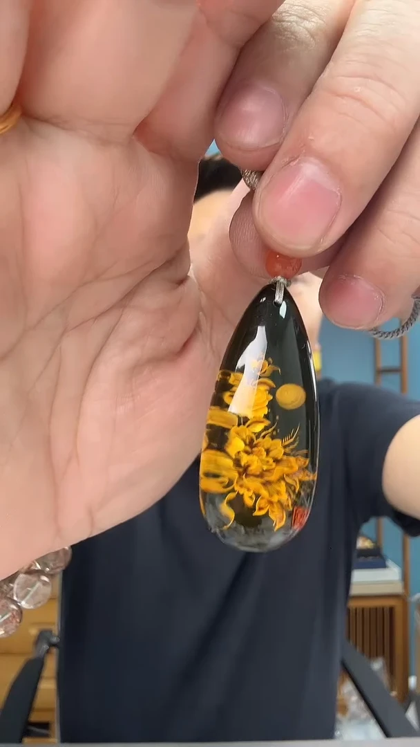 未镶嵌琥珀裸石蜜蜡45