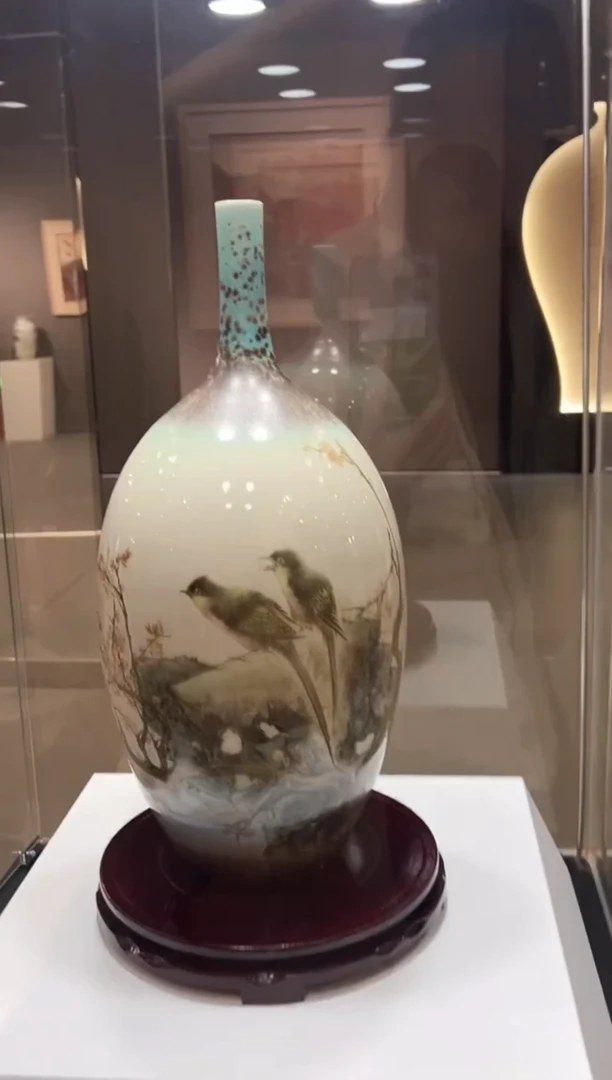 其他崔景哲-瓷器-A中-梅开五福