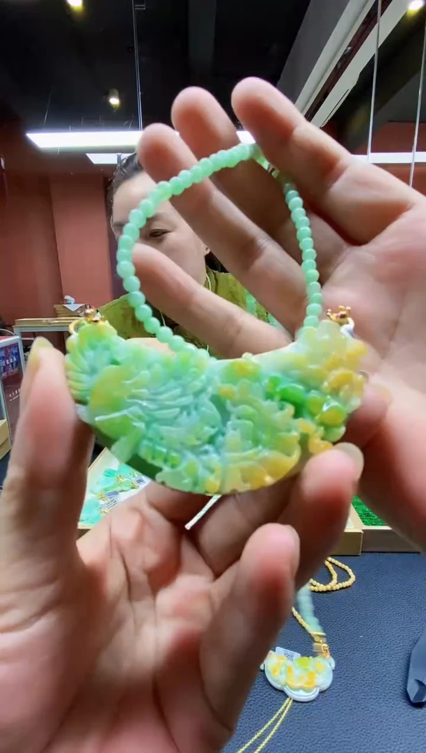 颈饰未镶嵌翡翠翡翠吊坠