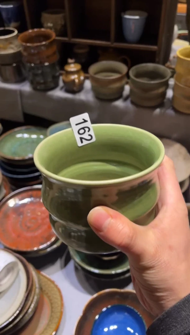 【闪购商品】瓷片162  竹叶绿扭扭碗1个