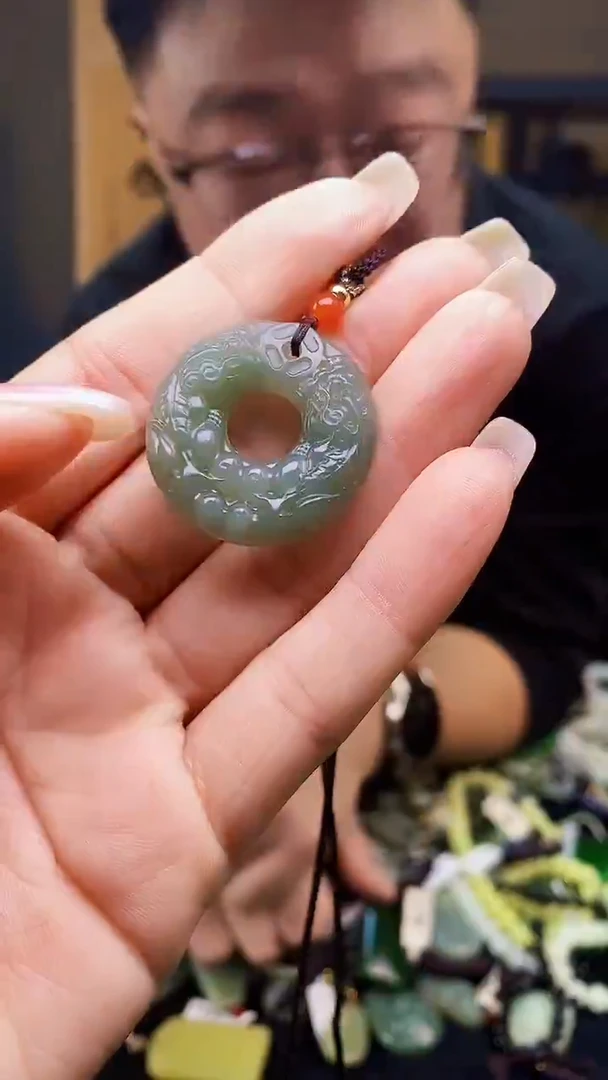 颈饰未镶嵌和田玉多样性发货，拍一发一