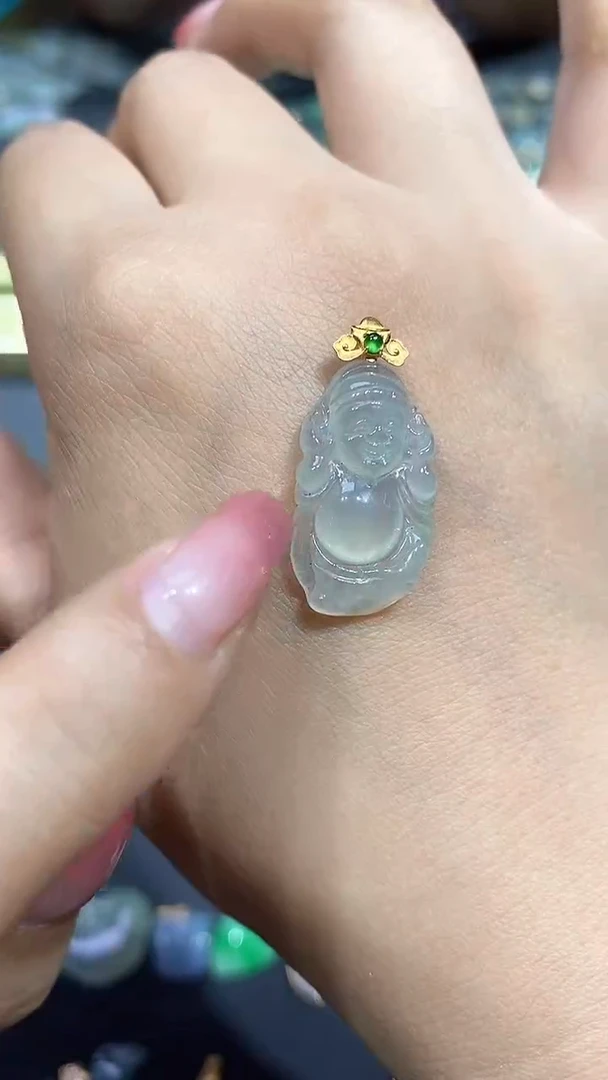 颈饰18K金镶嵌翡翠20250914023