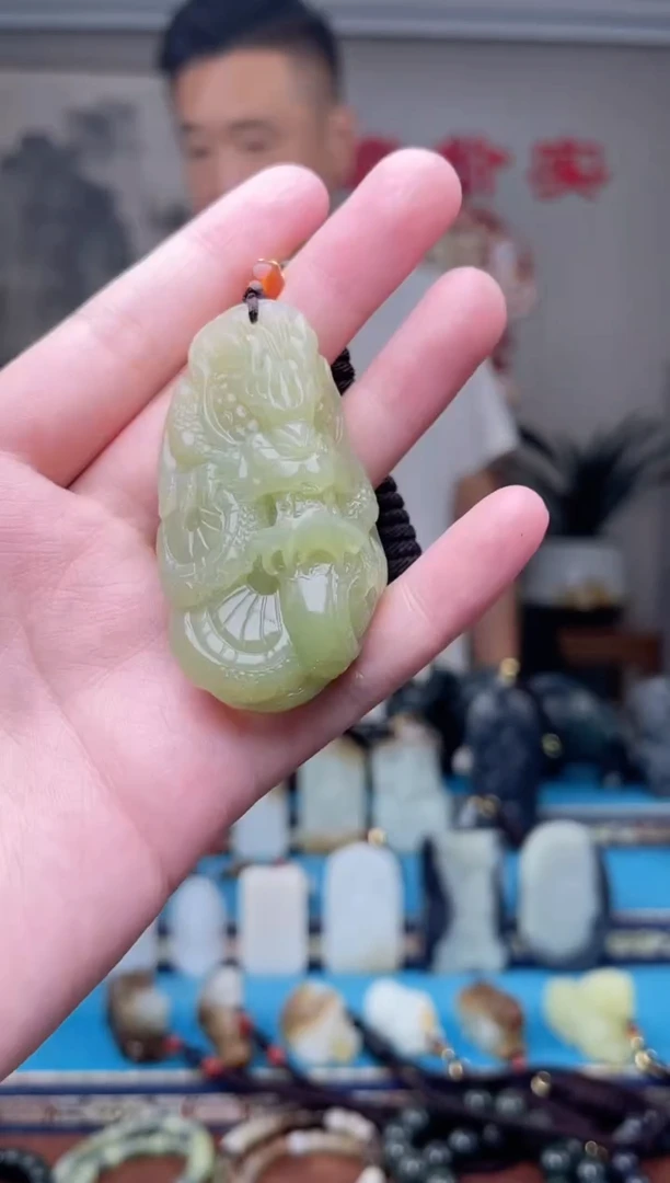 和田玉未镶嵌挂件1