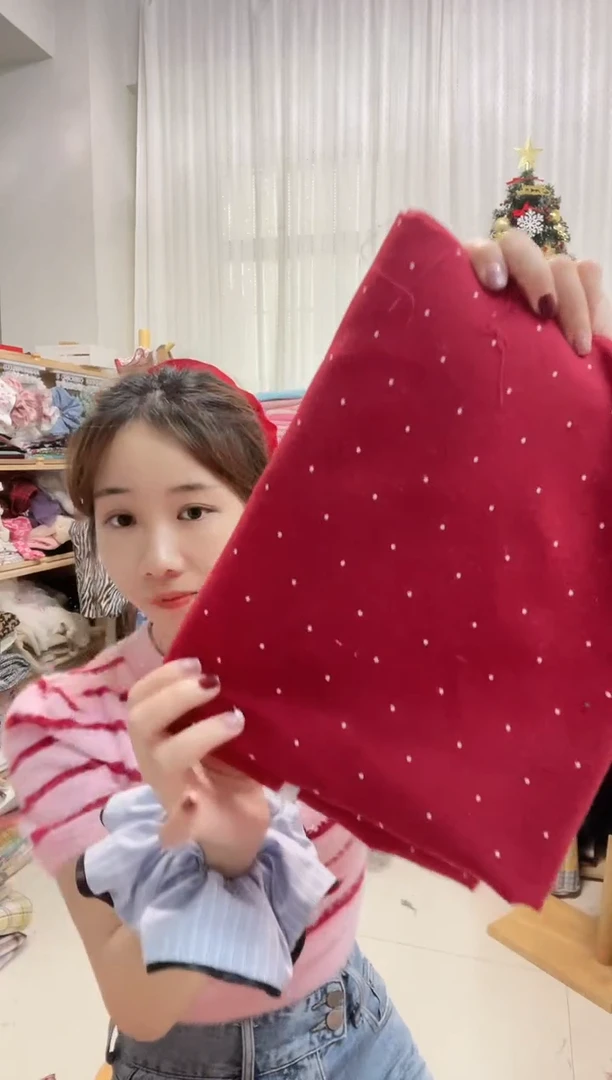 棉1米 红底白波点斜纹磨毛棉布  最后8米哦~