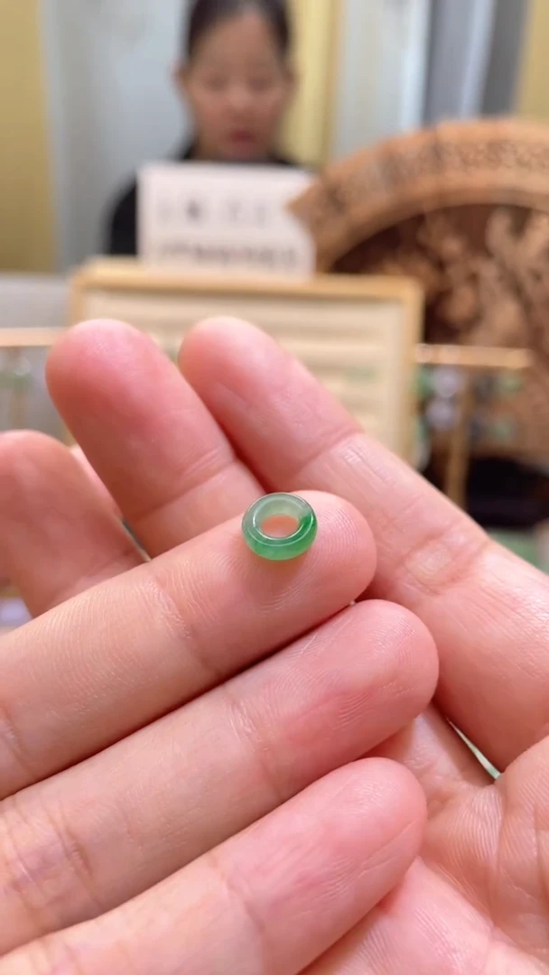 颈饰未镶嵌翡翠甜甜圈