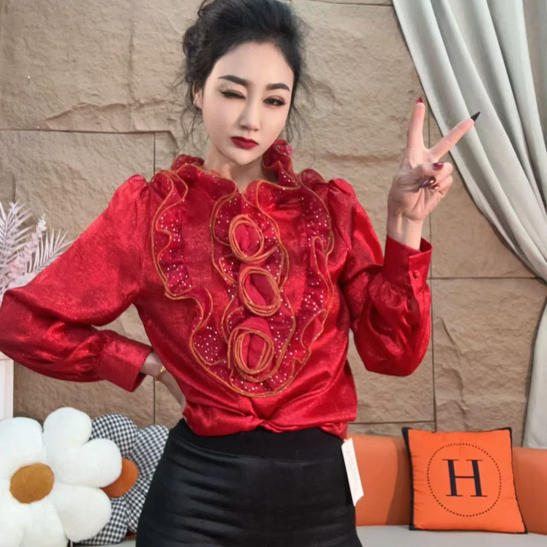 244【凡家衣橱】时尚百搭洋气重工花朵显瘦衬衫