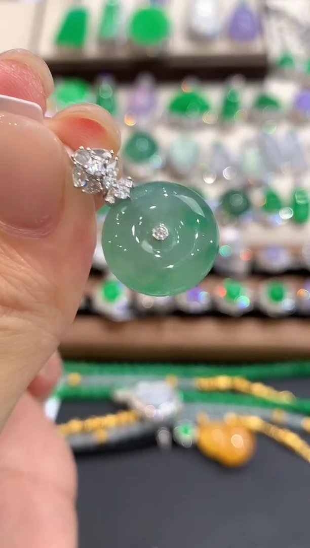 吊坠(不含链)18K金镶嵌翡翠q62