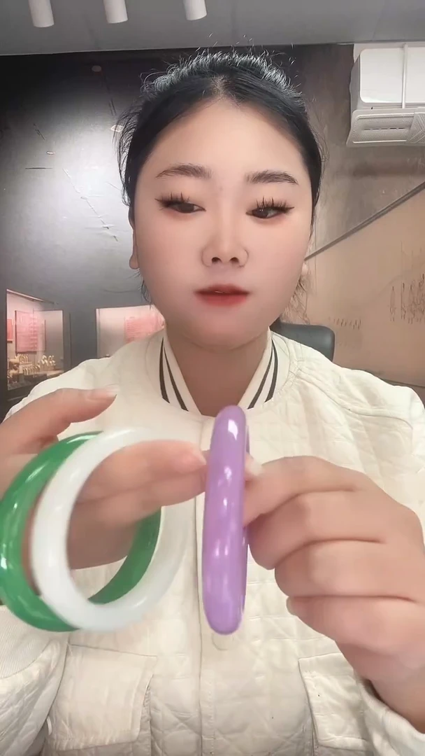 颈饰未镶嵌翡翠T***e 12.26天然翡翠A货（商品多样性发货）