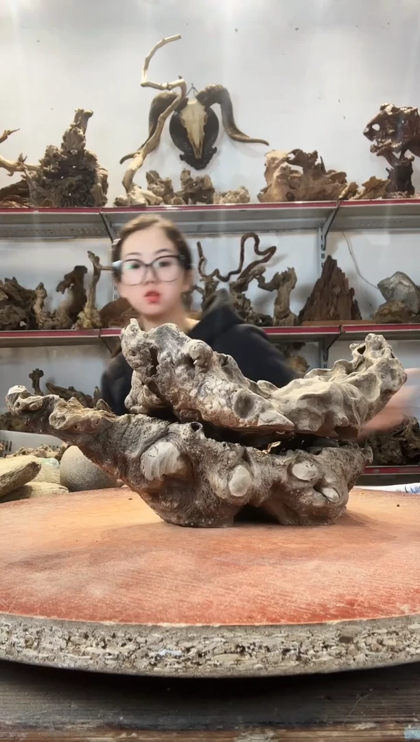 木三****家黄荆随行自然风化无漆无蜡底座摆件