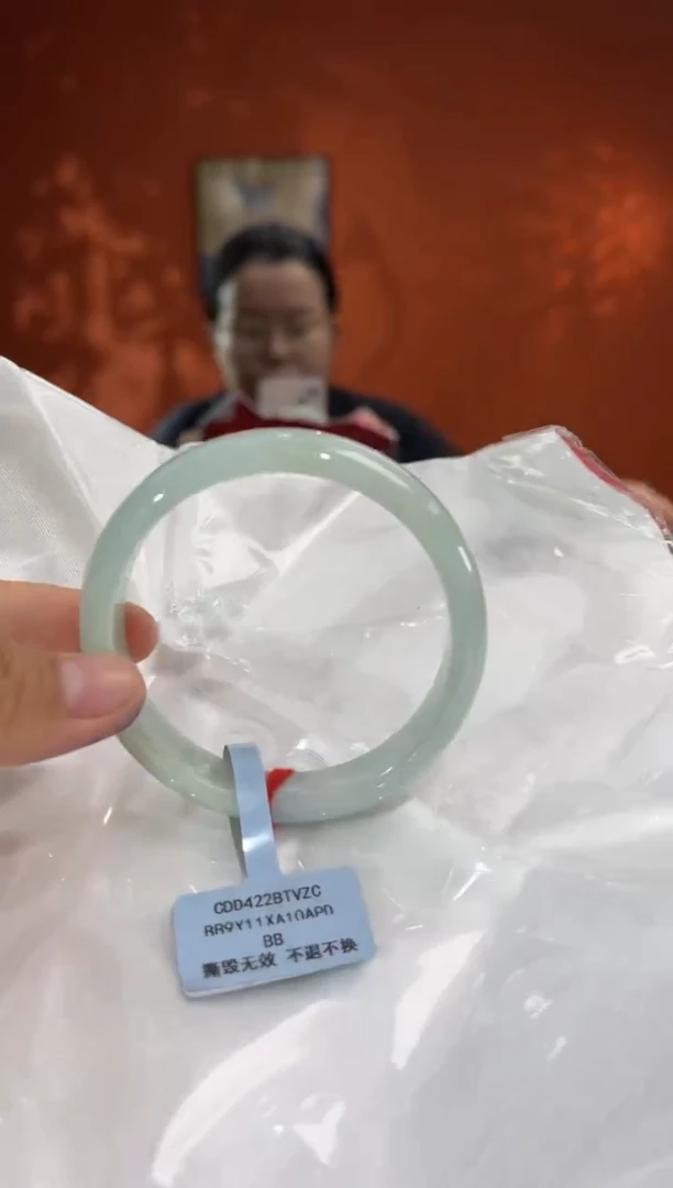 未镶嵌手镯翡翠翡翠手镯