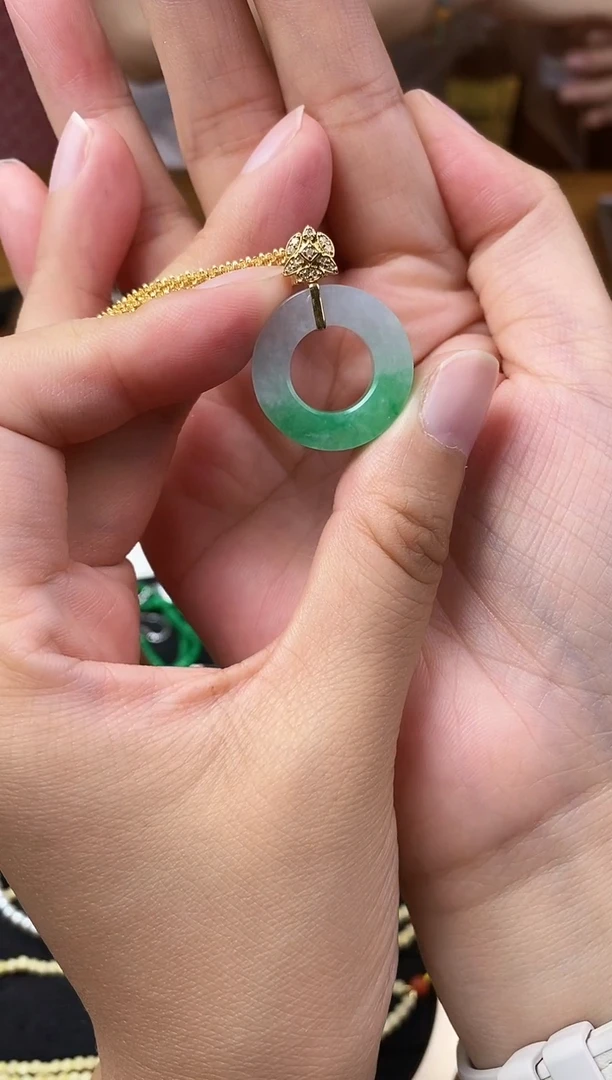 颈饰未镶嵌翡翠翡翠吊坠
