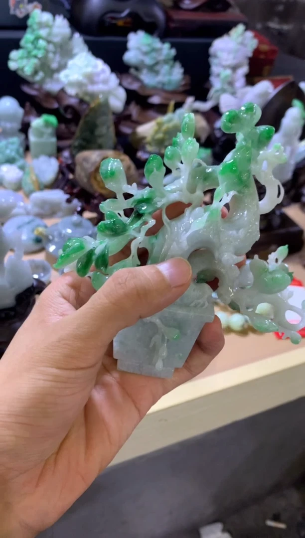 未镶嵌挂件翡翠落***情翡翠摆件