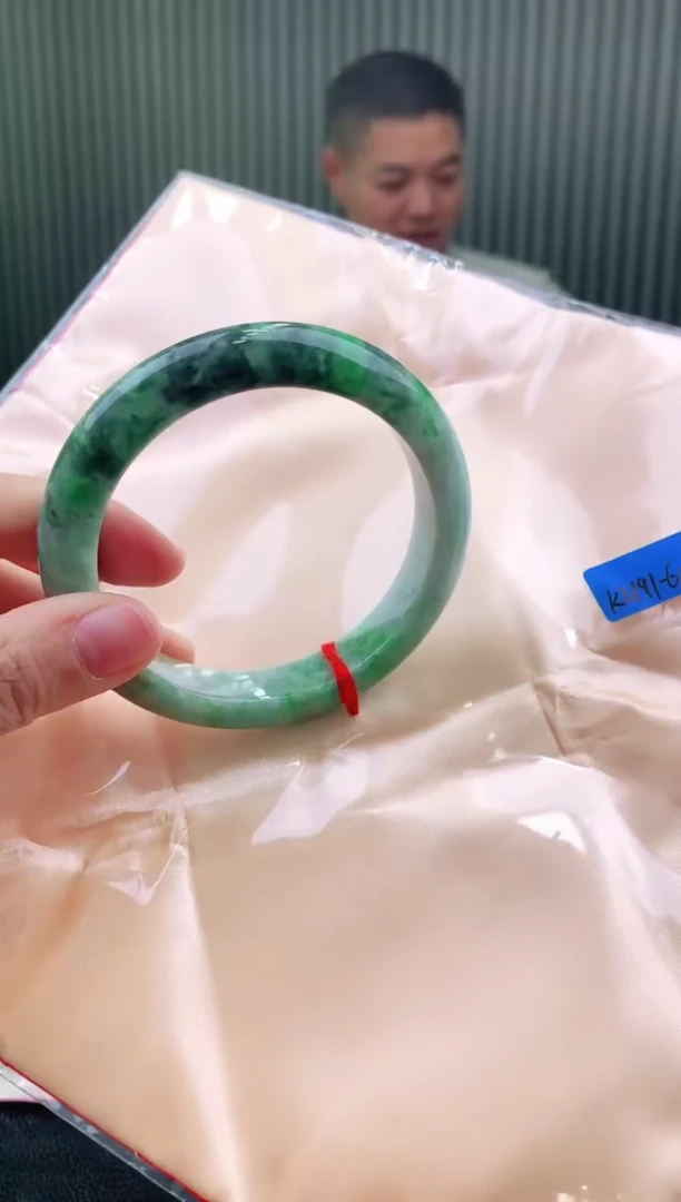未镶嵌手镯翡翠60
