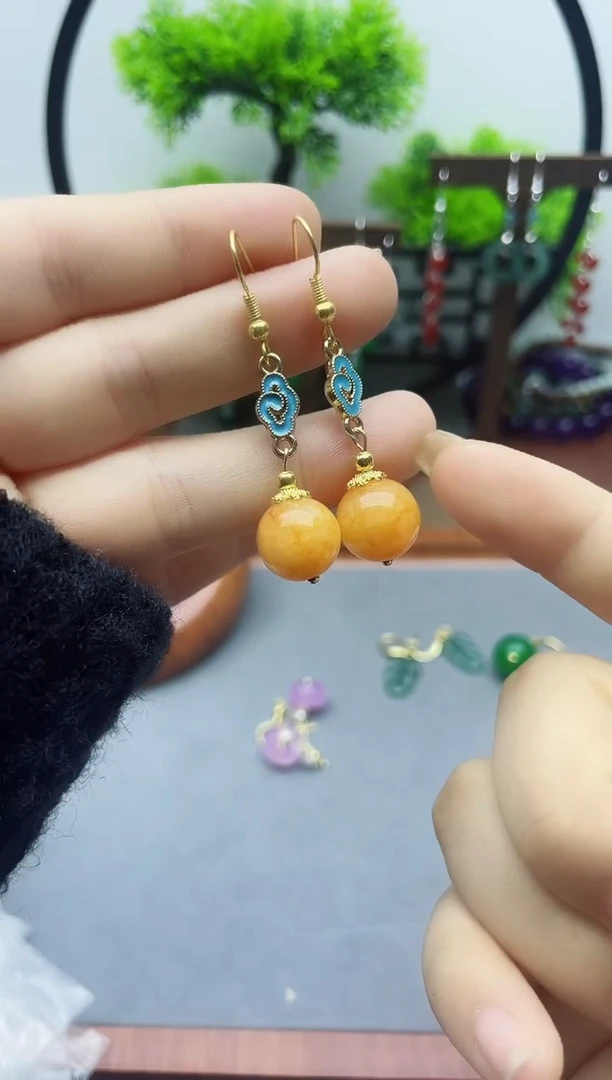 未镶嵌翡翠耳饰249000