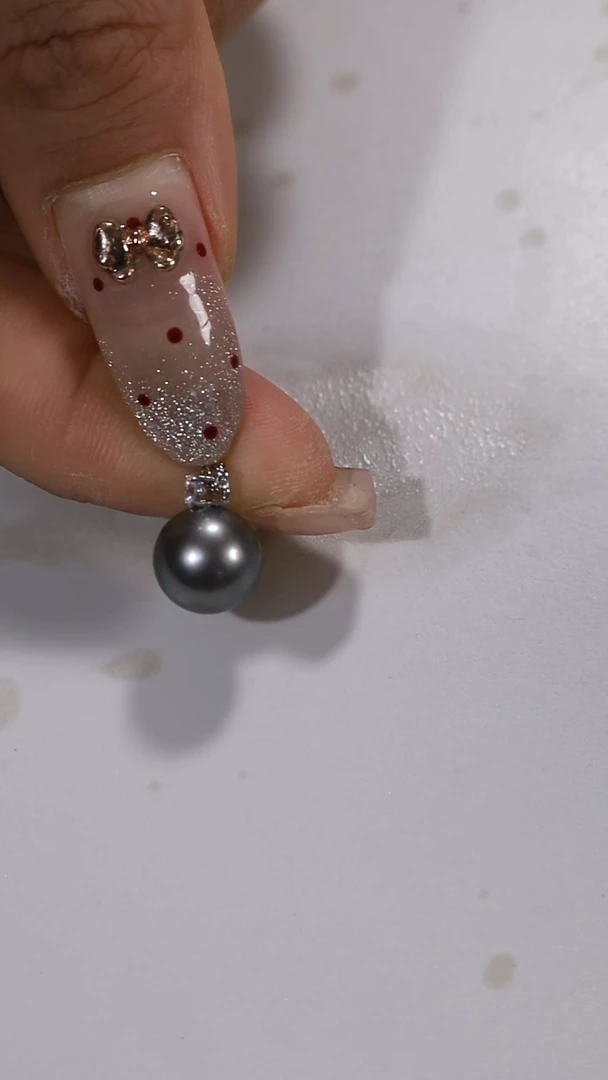 18K金镶嵌吊坠(赠链)海水珍珠大溪地戴妃款式吊坠