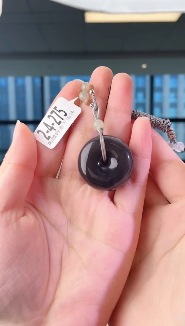 颈饰未镶嵌和田玉扣 275