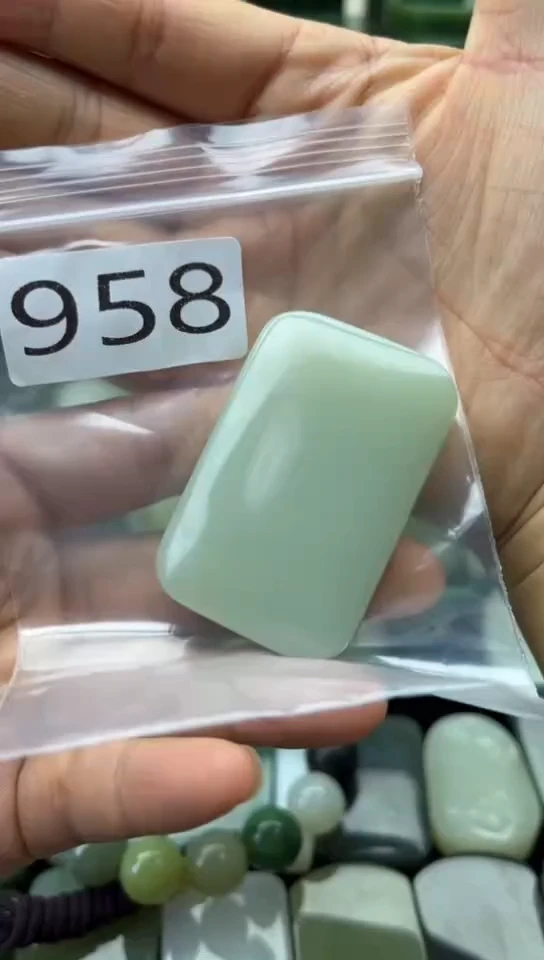 未镶嵌和田玉珠宝半成品南**雨牌子