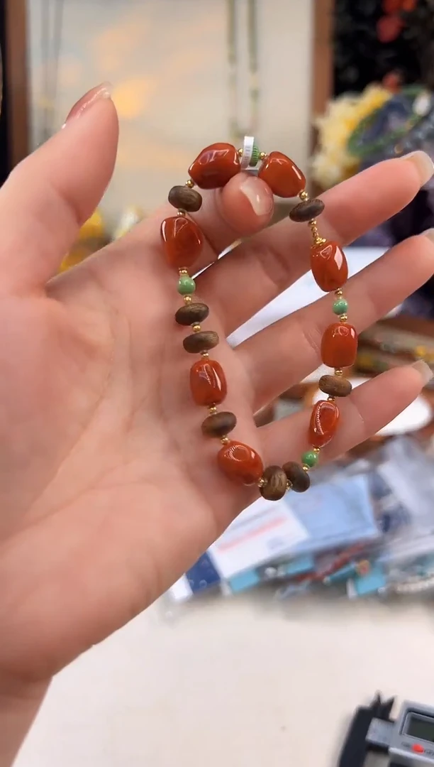 手饰南红玛瑙18K金镶嵌@@I921C018007