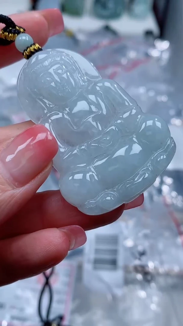 翡翠未镶嵌颈饰吊坠