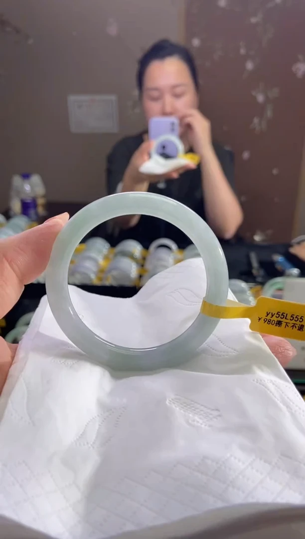 未镶嵌手镯翡翠55.5圈口d